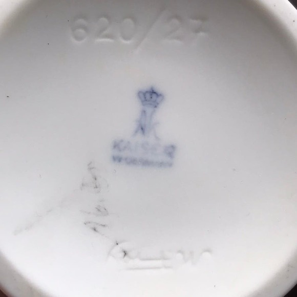 Vtg AK Kaiser Manfred Frey Fluted Scalloped Rim Porcelain Vase W Germany #620/27 - Picture 4 of 8